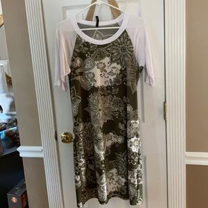 Piphany Dress Size Medium